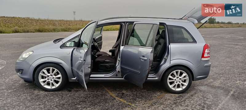 Opel Zafira 2009