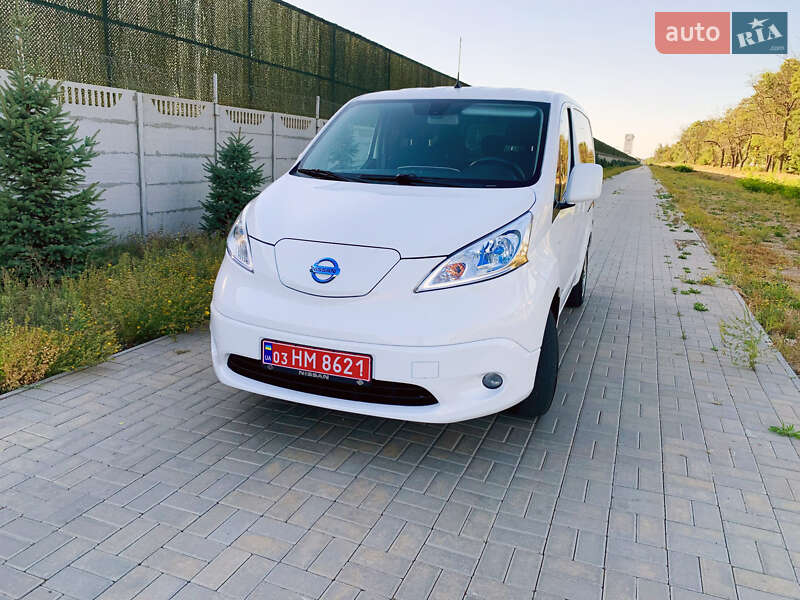Nissan e-NV200 2019