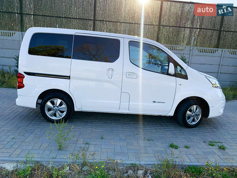 Nissan e-NV200 2019