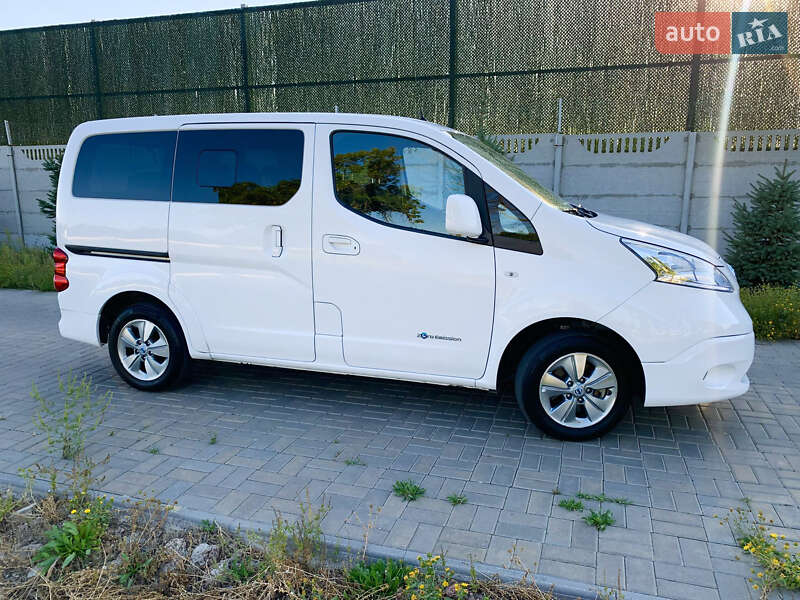 Nissan e-NV200 2019