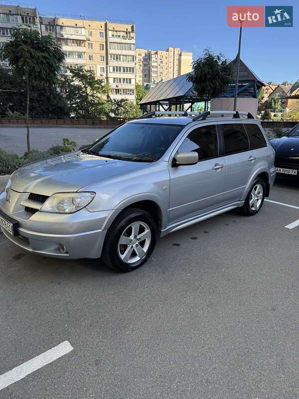 Mitsubishi Outlander 2009