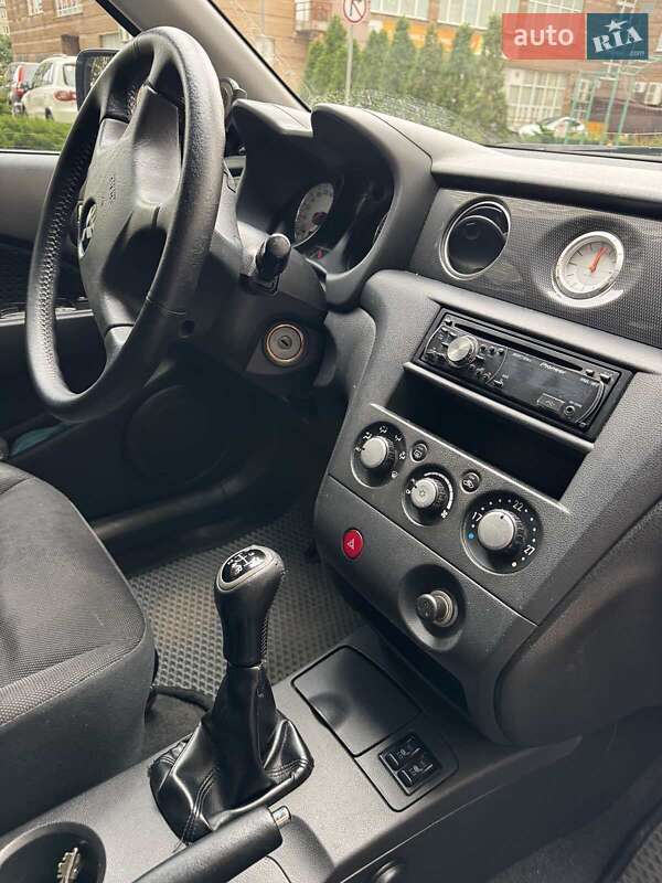 Mitsubishi Outlander 2009