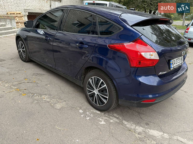 Ford Focus 2011