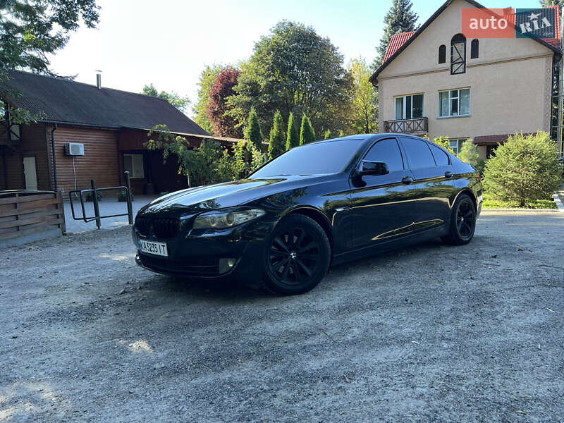 BMW 5 Series 2012