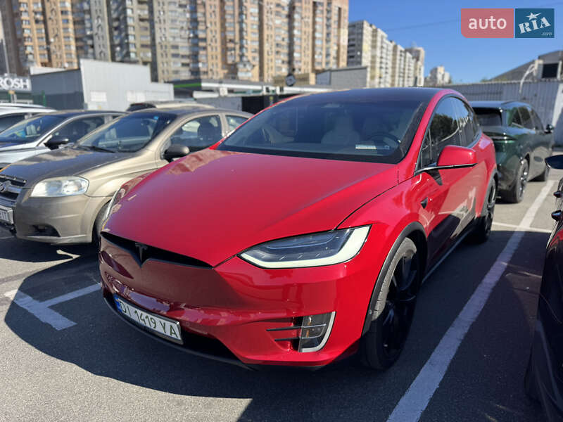 Tesla Model X 2018