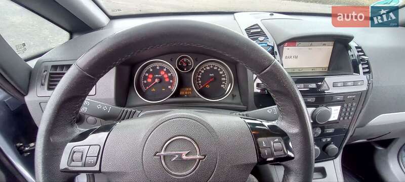 Opel Zafira 2009