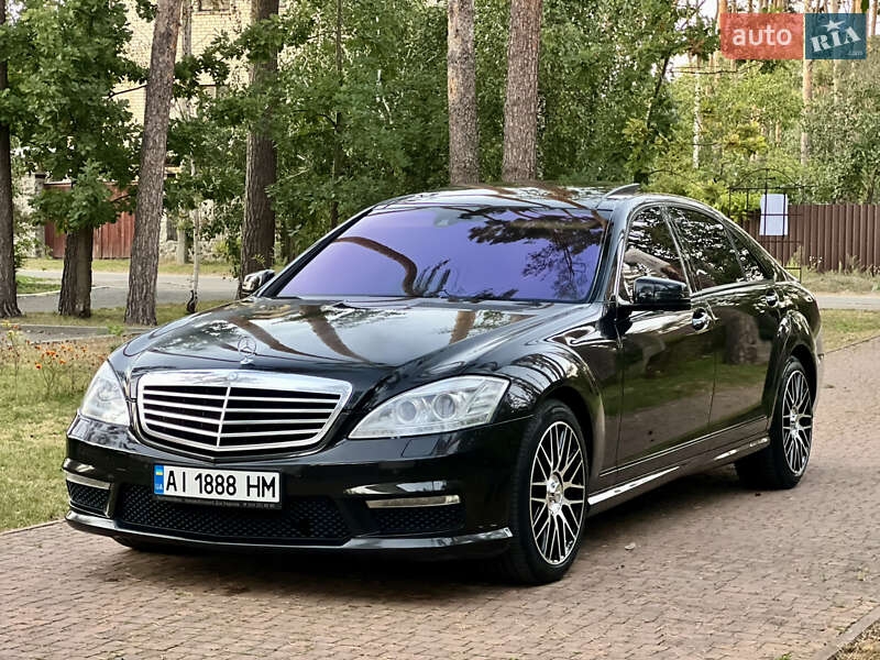 Mercedes-Benz-92