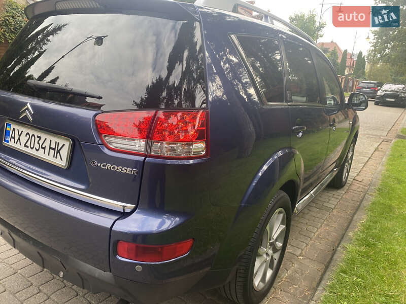 Citroen C-Crosser 2008