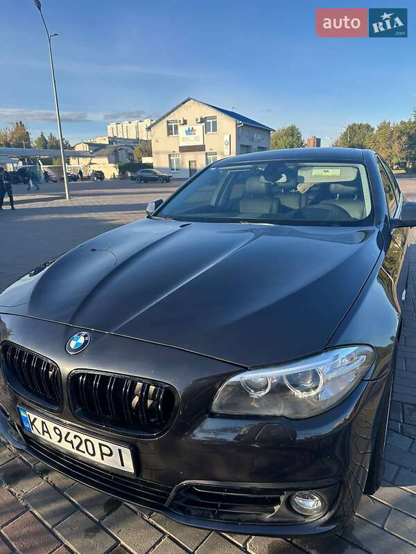 BMW 5 Series 2016