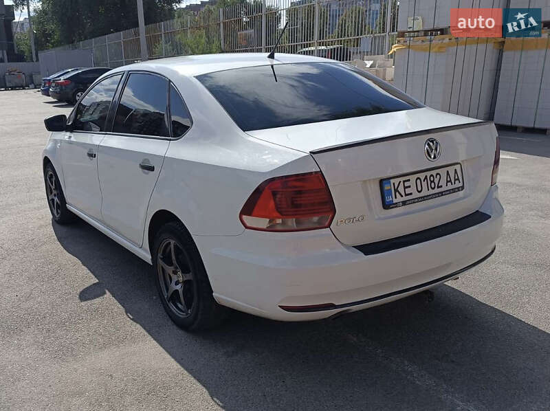 Volkswagen Polo 2016