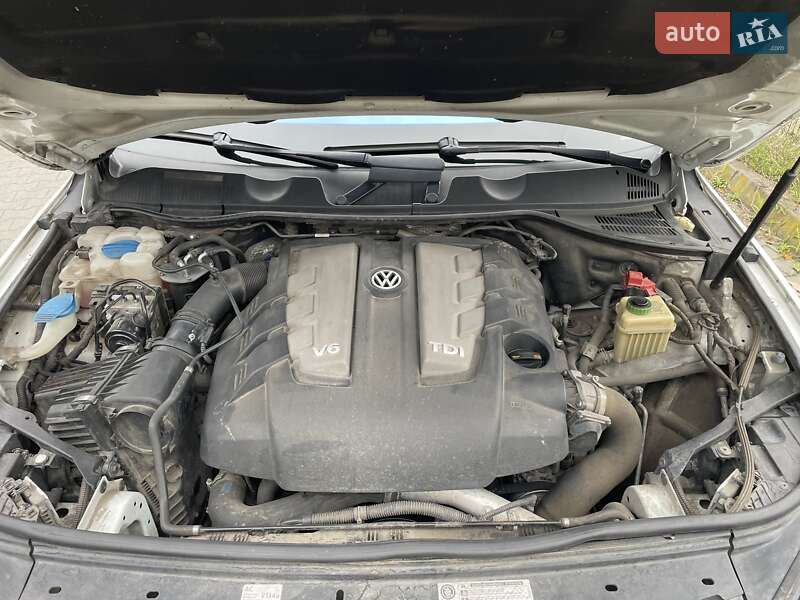 Volkswagen Touareg 2012