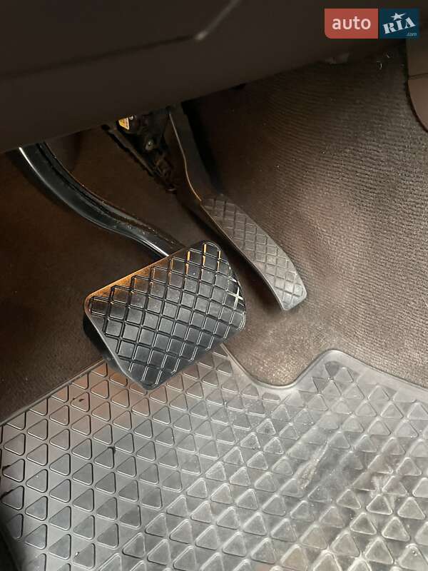 Volkswagen Touareg 2012