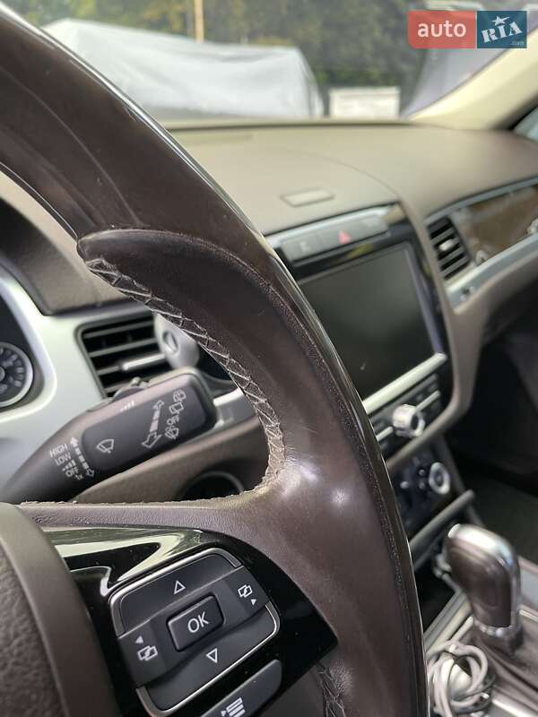 Volkswagen Touareg 2012