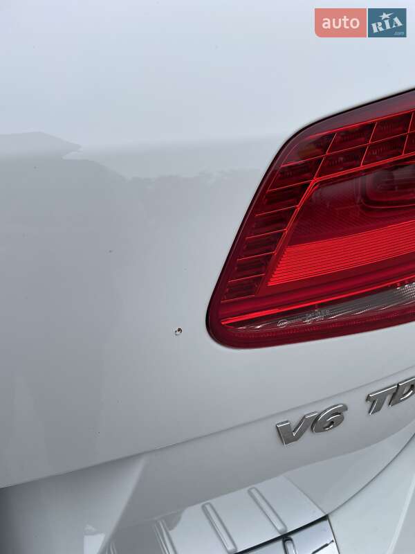 Volkswagen Touareg 2012