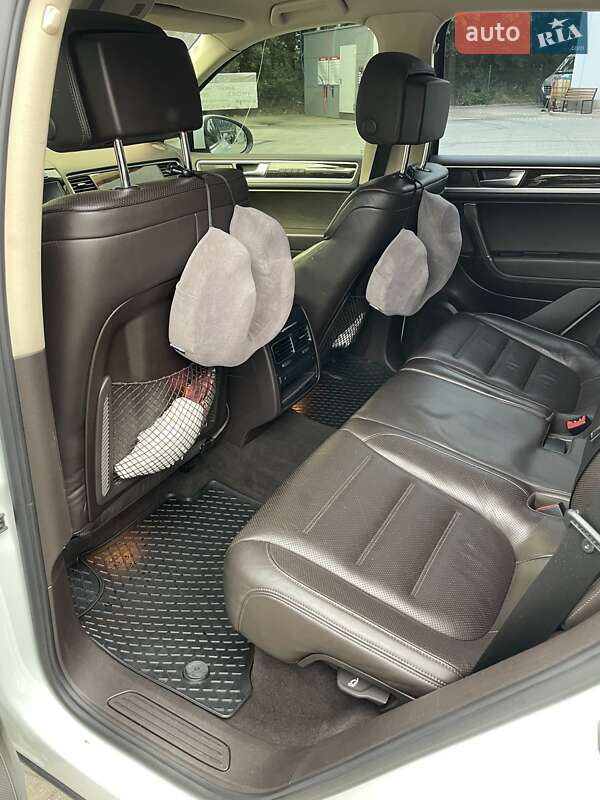 Volkswagen Touareg 2012