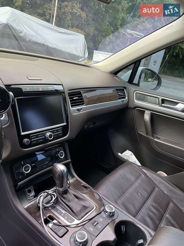 Volkswagen Touareg 2012