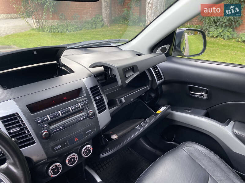 Citroen C-Crosser 2008