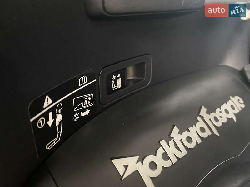 Citroen C-Crosser 2008