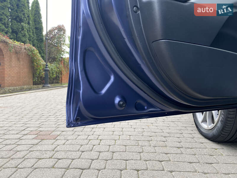 Citroen C-Crosser 2008