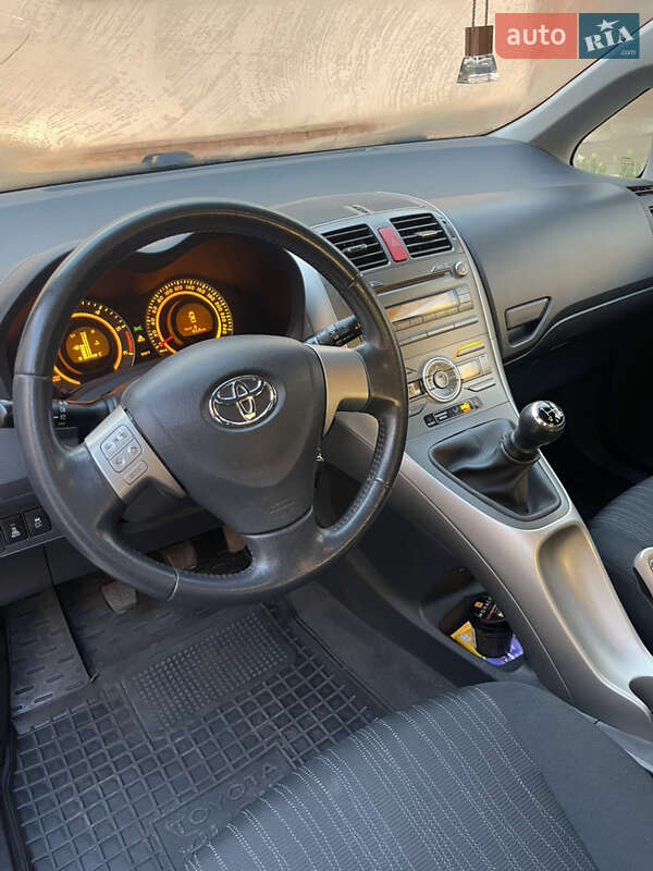 Toyota Auris 2008