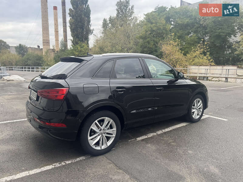 Audi Q3 2017