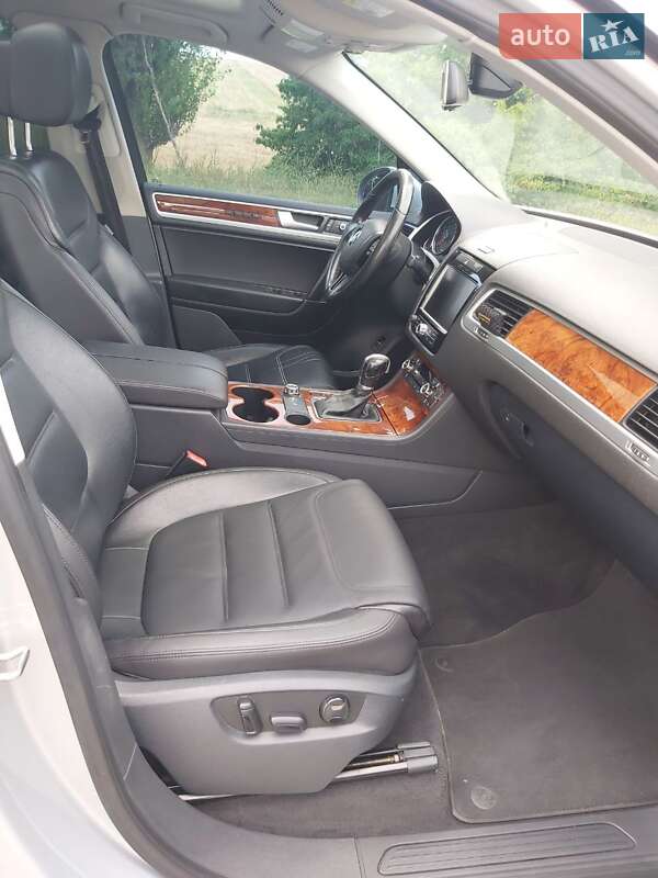 Volkswagen Touareg 2013