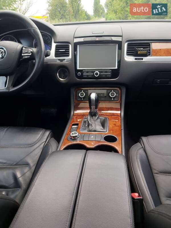 Volkswagen Touareg 2013
