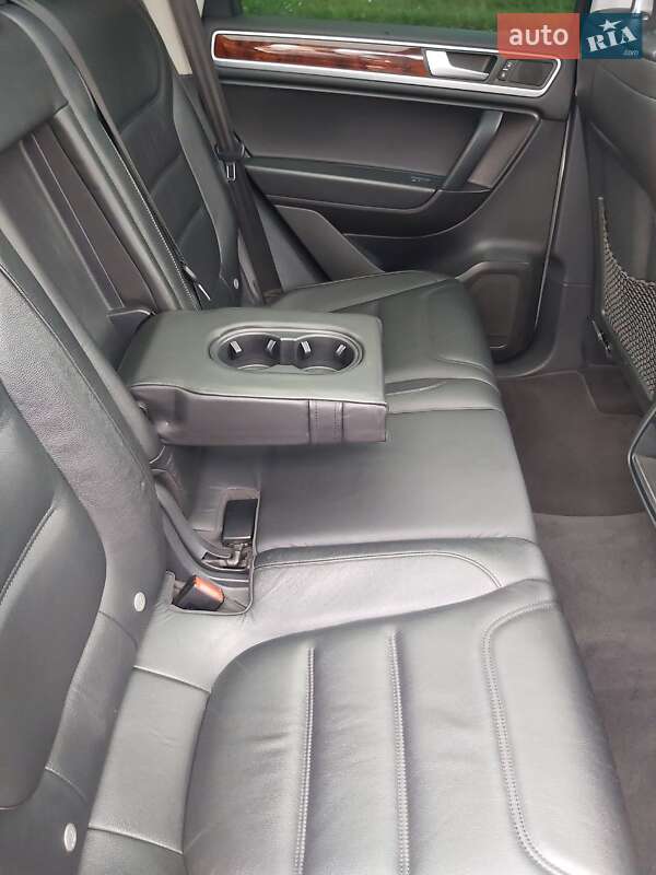 Volkswagen Touareg 2013