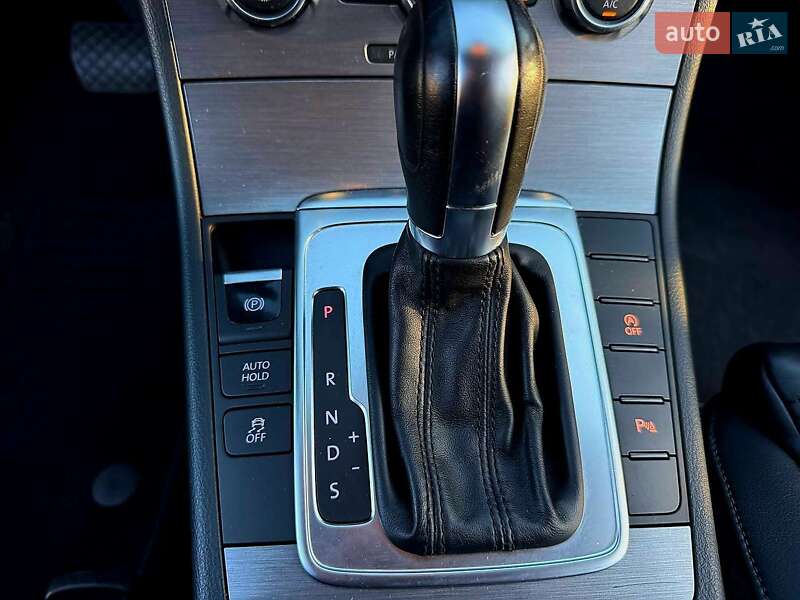 Volkswagen Passat 2013