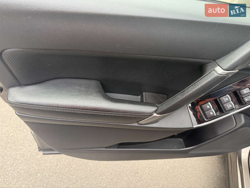 Subaru Forester 2016