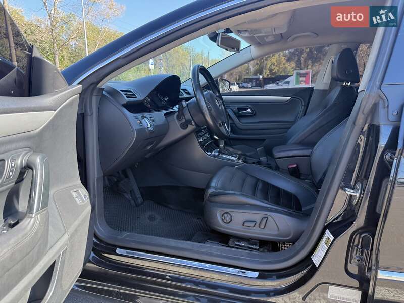 Volkswagen CC / Passat CC 2010