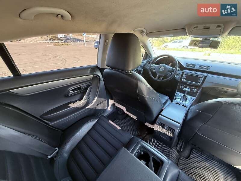 Volkswagen CC / Passat CC 2010