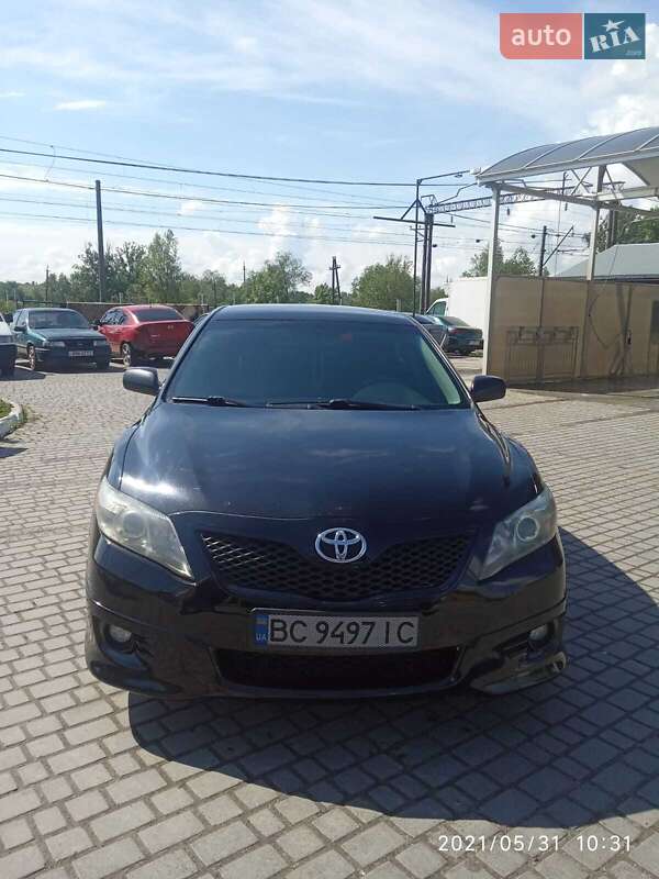 Toyota Camry 2010