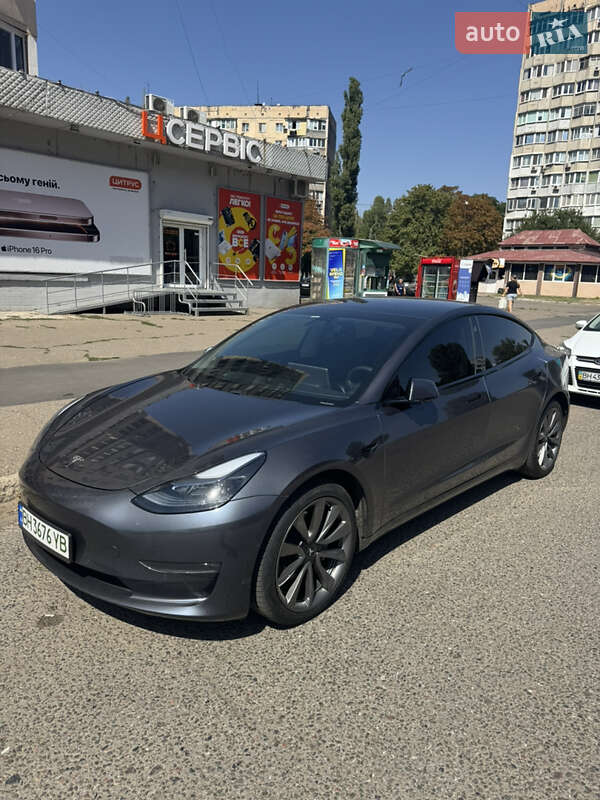 Tesla Model 3 2019