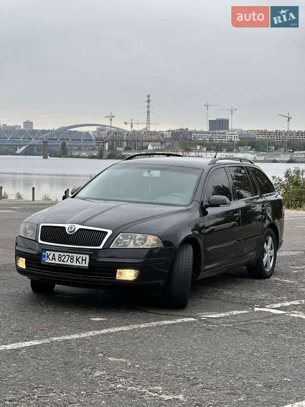 Skoda-8