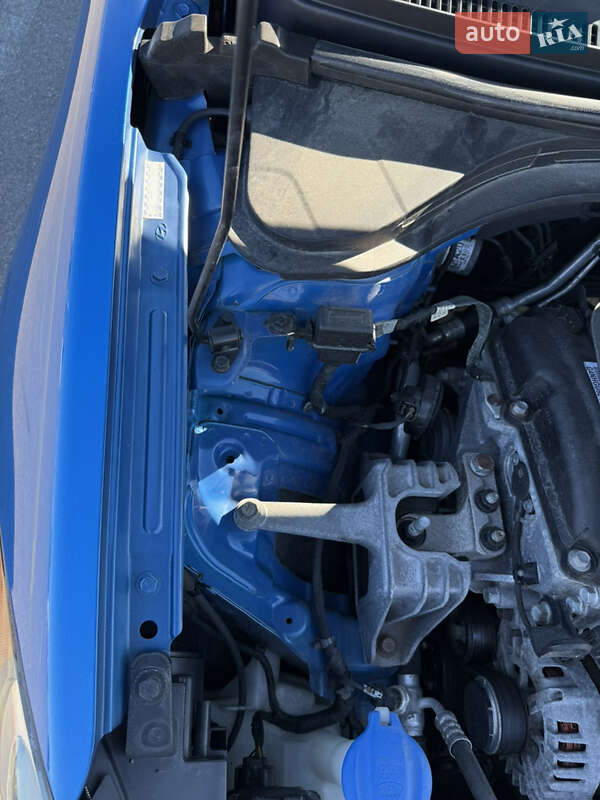 Hyundai Elantra 2016