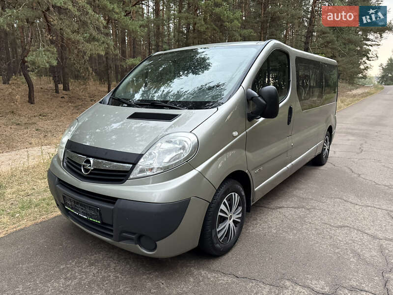 Opel Vivaro 2013