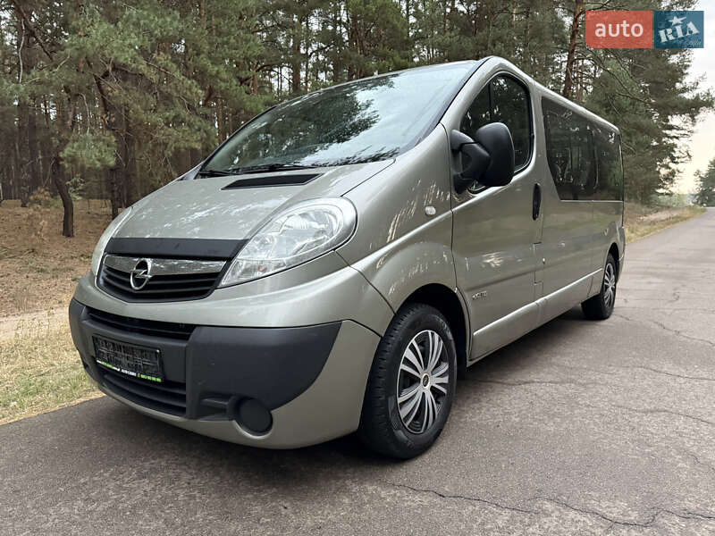 Opel Vivaro 2013