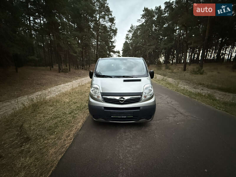 Opel Vivaro 2013