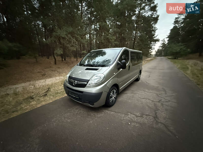 Opel Vivaro 2013
