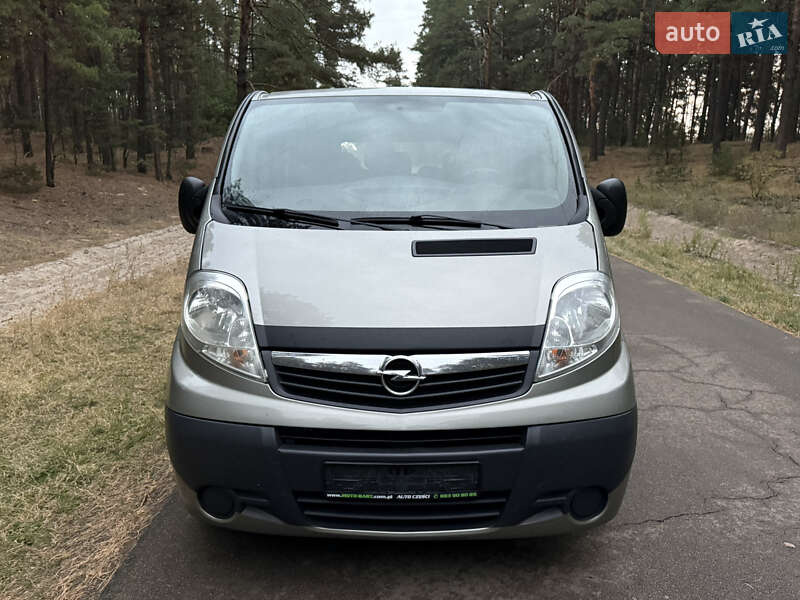 Opel Vivaro 2013