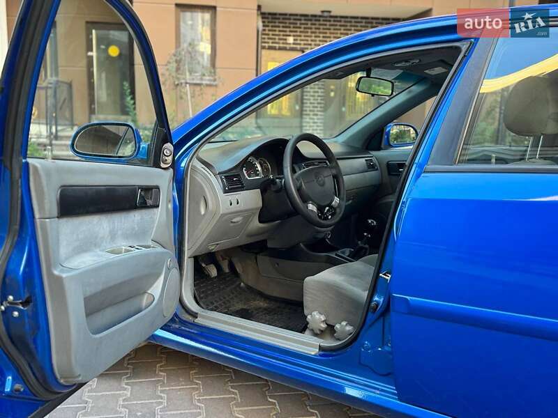 Chevrolet Lacetti 2011