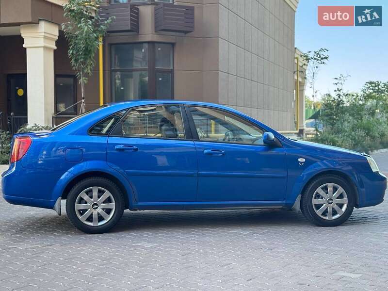 Chevrolet Lacetti 2011