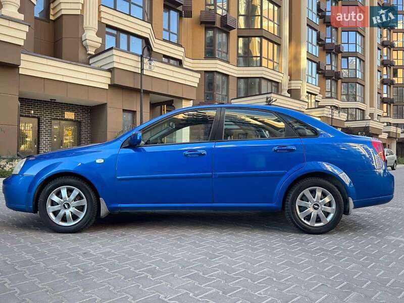 Chevrolet Lacetti 2011