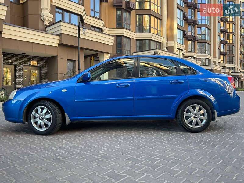 Chevrolet Lacetti 2011