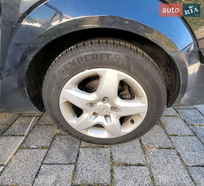 Opel-0