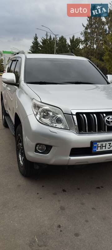 Toyota Land Cruiser Prado 2012
