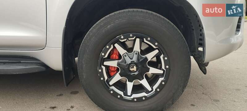 Toyota Land Cruiser Prado 2012