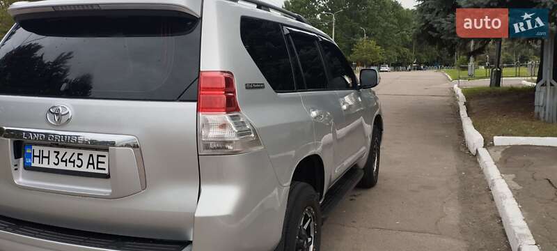 Toyota Land Cruiser Prado 2012