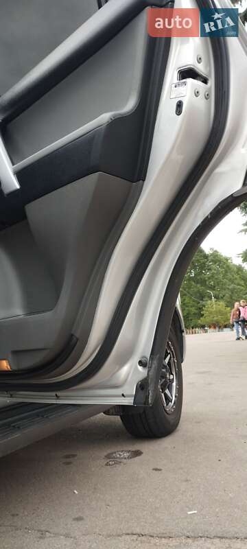 Toyota Land Cruiser Prado 2012